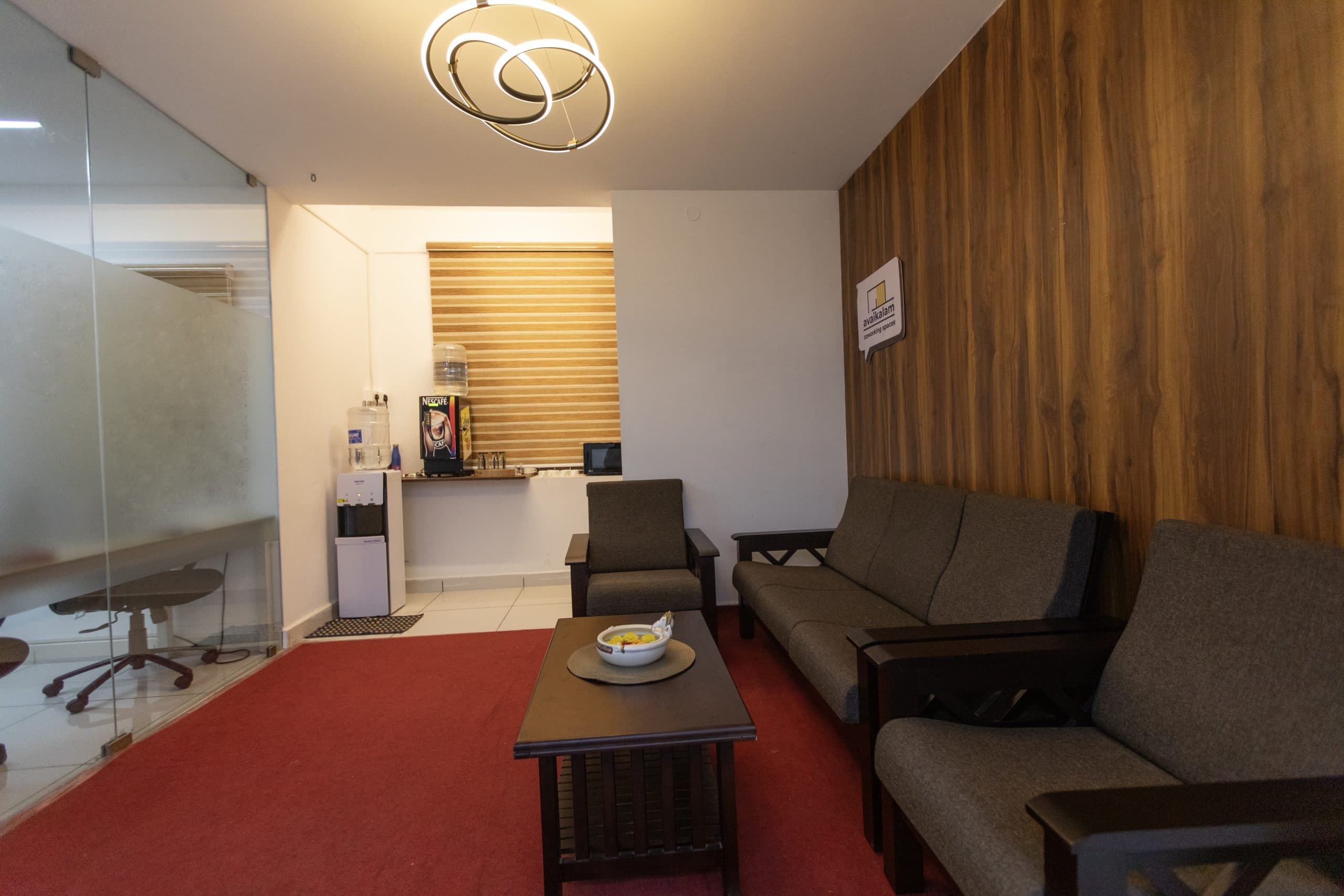 Conference & Meeting Rooms
